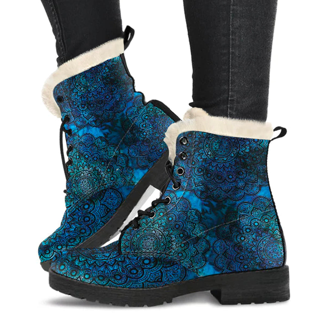Fur-Lined Boots Thalassa