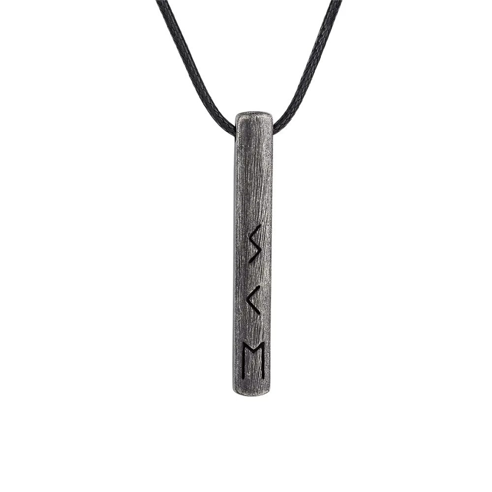 Collar con Runa Vikinga de Nacimiento